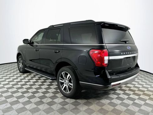 Used 2023 Ford Expedition XLT RWD image 5
