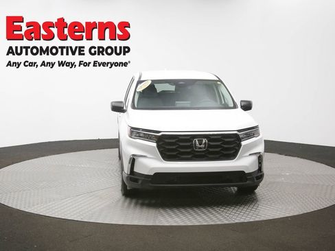 Used 2023 Honda Pilot LX image 52