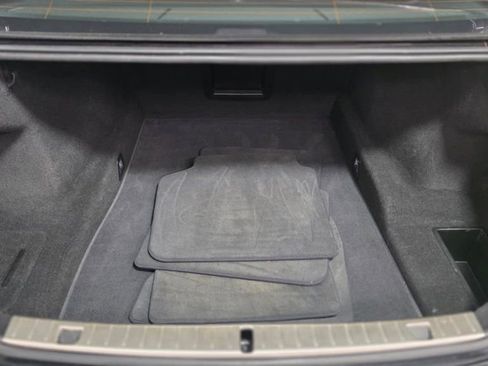 Used 2021 BMW 750i xDrive w/ Luxury Rear Seating Package image 6