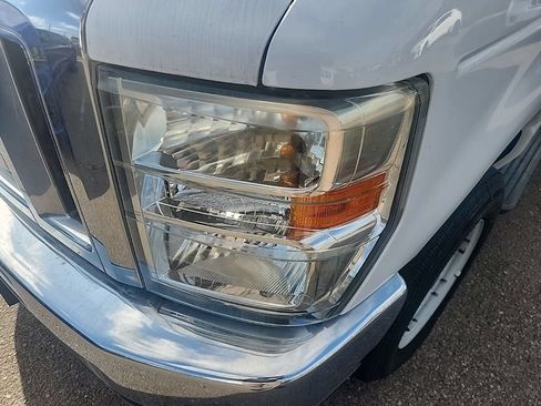 Used 2013 Ford E-350 and Econoline 350 XLT RWD image 6