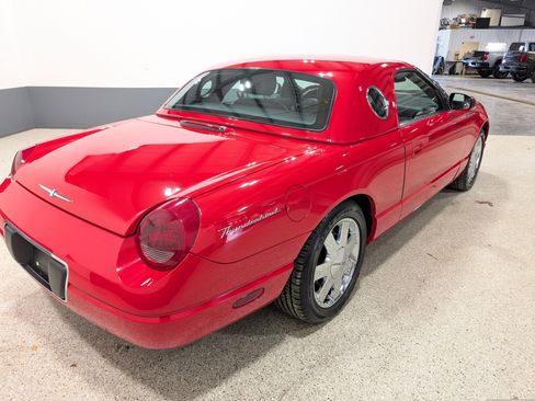 Used 2002 Ford Thunderbird RWD image 3