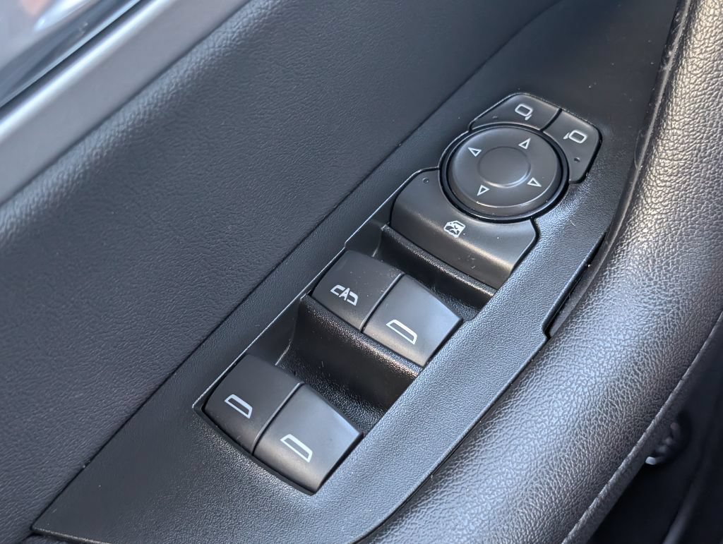 Used 2020 Chevrolet Blazer LT FWD image 10