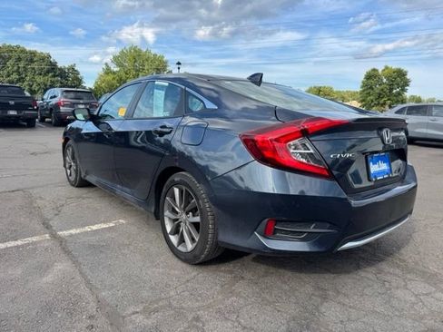 Used 2019 Honda Civic EX image 4