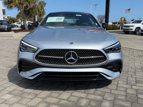 New 2026 Mercedes-Benz CLE 300 4MATIC Coupe image 4