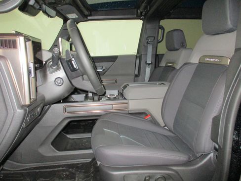 New 2025 GMC Hummer EV 3X w/ LPO, Dark Essentials Package image 15