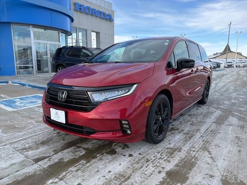 Certified 2023 Honda Odyssey Sport image 8