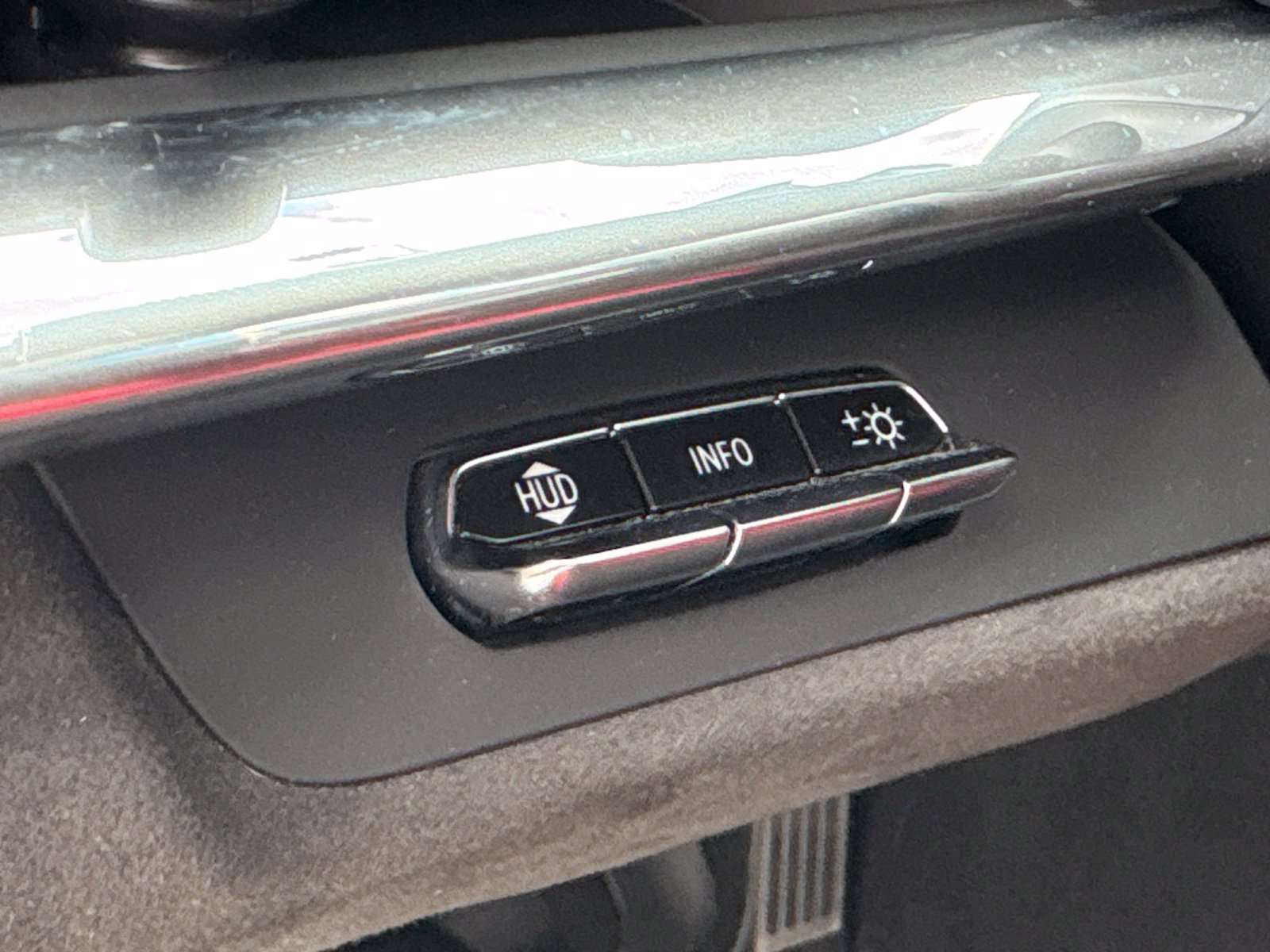 Used 2020 Chevrolet Corvette Stingray Premium Cpe w/ 3LT Preferred Equipment Group RWD image 17
