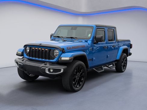 Used 2024 Jeep Gladiator Sport image 5