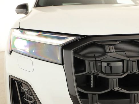 New 2026 Audi SQ7 Premium Plus AWD/4WD image 33