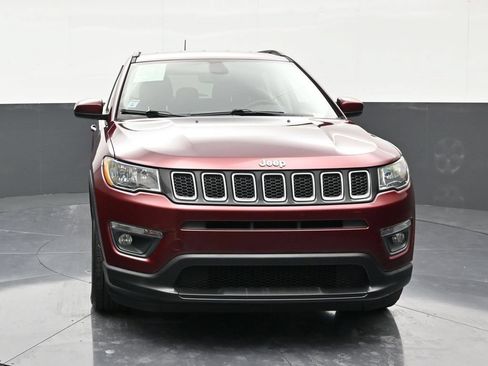 Used 2021 Jeep Compass Latitude FWD image 8
