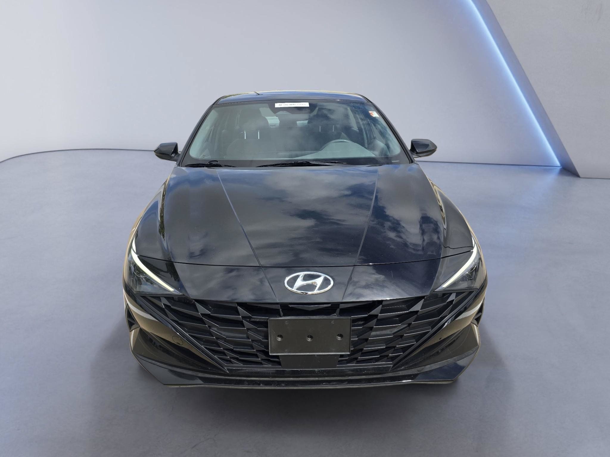 Used 2023 Hyundai Elantra SEL w/ Convenience Package FWD image 9