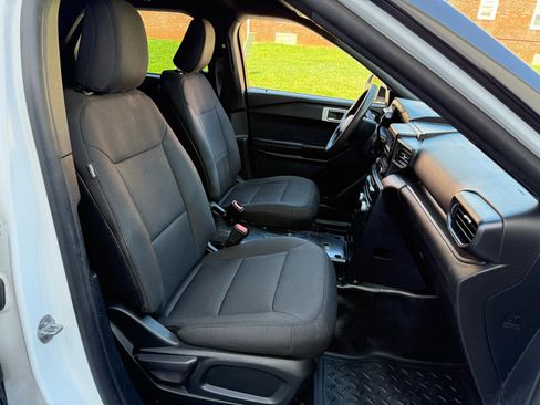 Used 2022 Ford Explorer 4WD Police Interceptor image 20