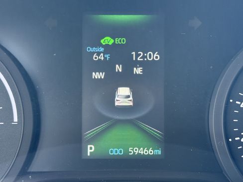 Used 2021 Toyota Sienna XSE w/ XSE Plus Package image 20