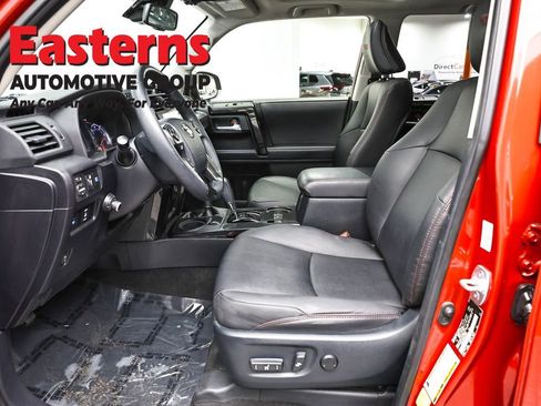 Used 2021 Toyota 4Runner Venture w/ Moonroof Package AWD/4WD image 13