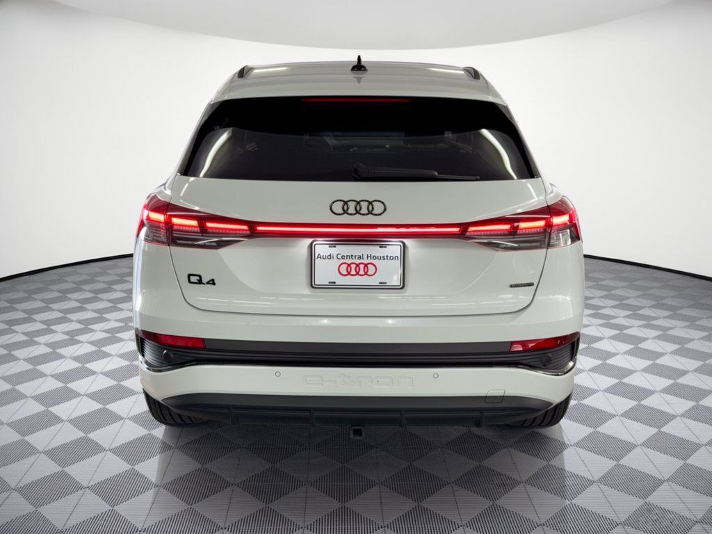 Used 2024 Audi Q4 e-tron Premium Plus AWD/4WD image 11