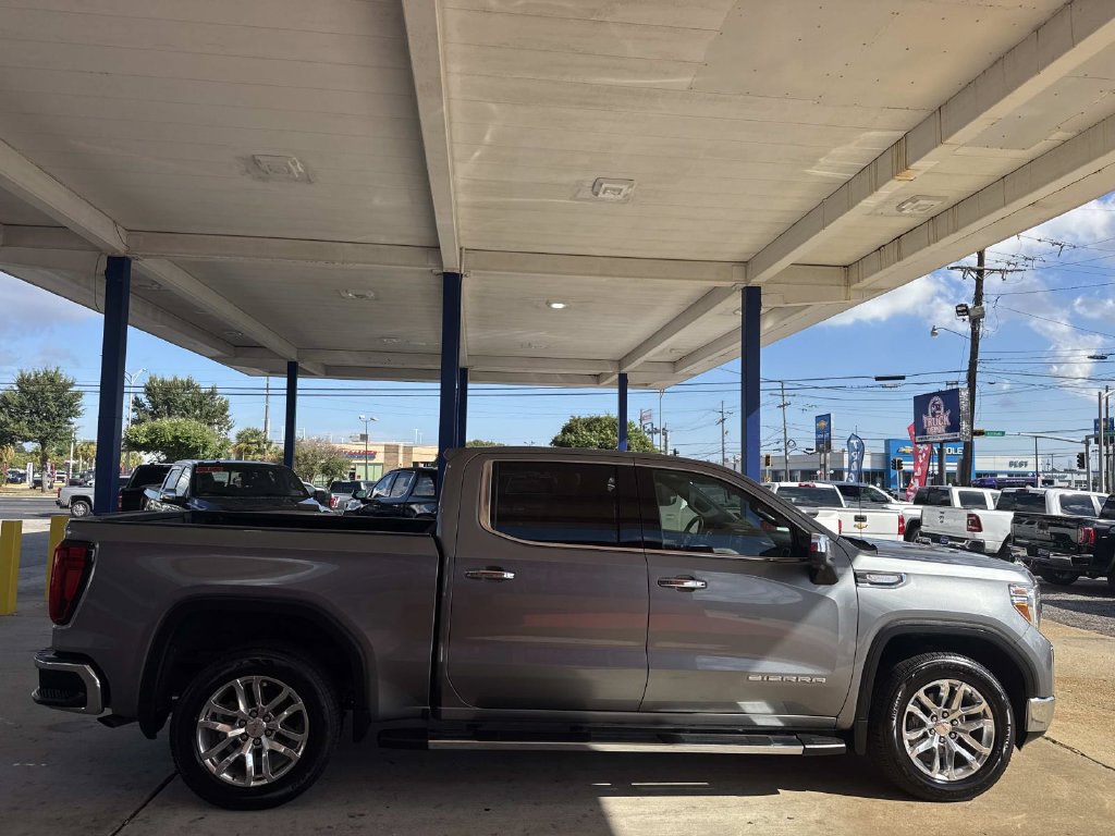Used 2021 GMC Sierra 1500 SLT RWD image 11