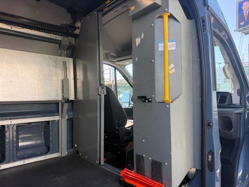 Used 2020 Ford Transit 250 148 High Roof Extended RWD image 10