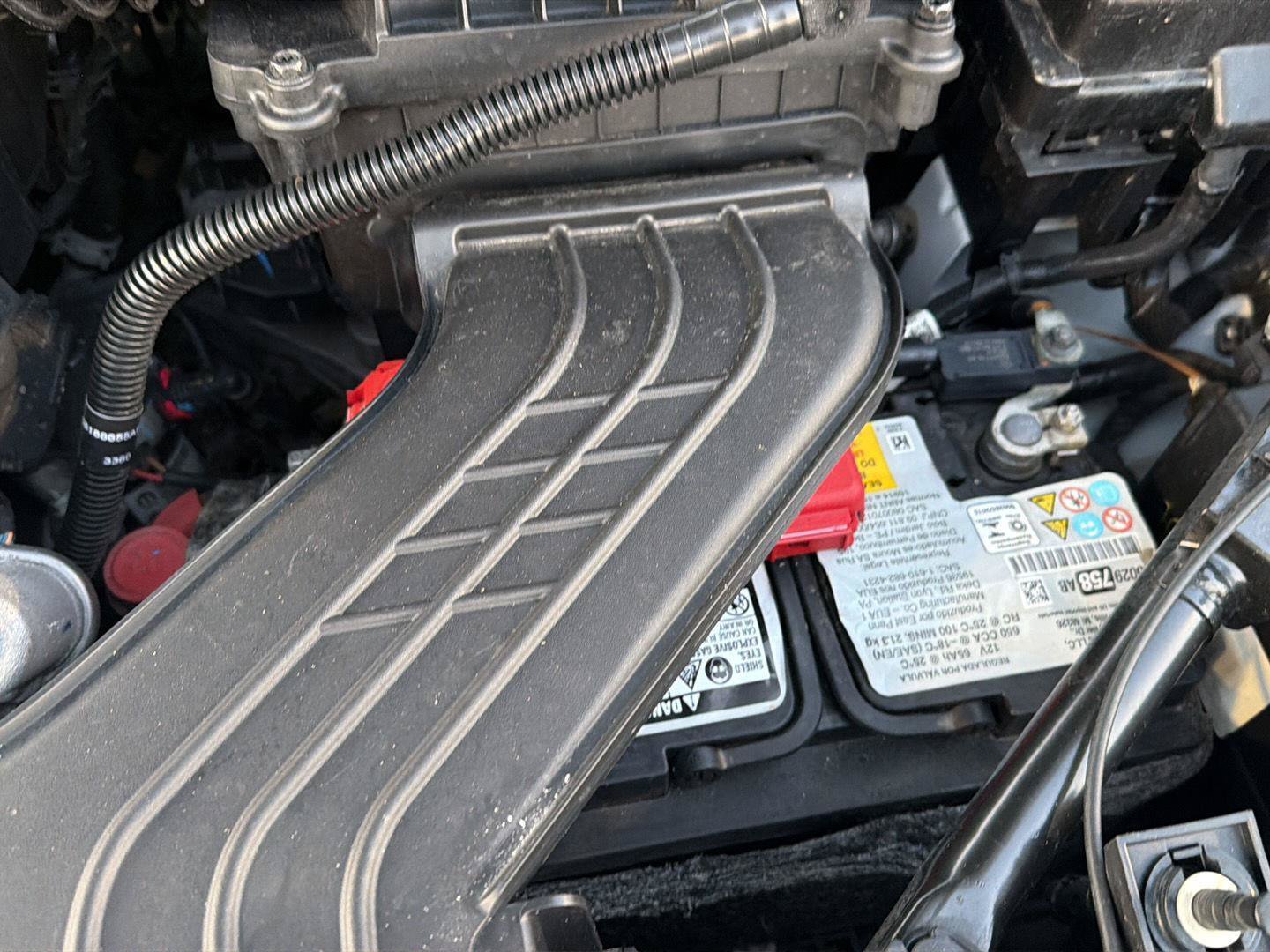 Used 2021 Chrysler Pacifica Touring-L FWD image 36