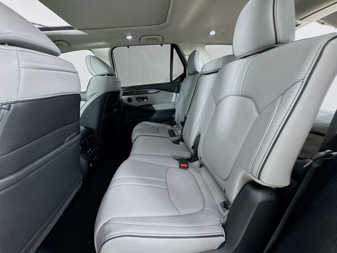 Used 2024 Honda Pilot Elite image 33