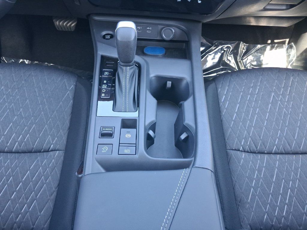 New 2027 Nissan Sentra SV FWD image 12