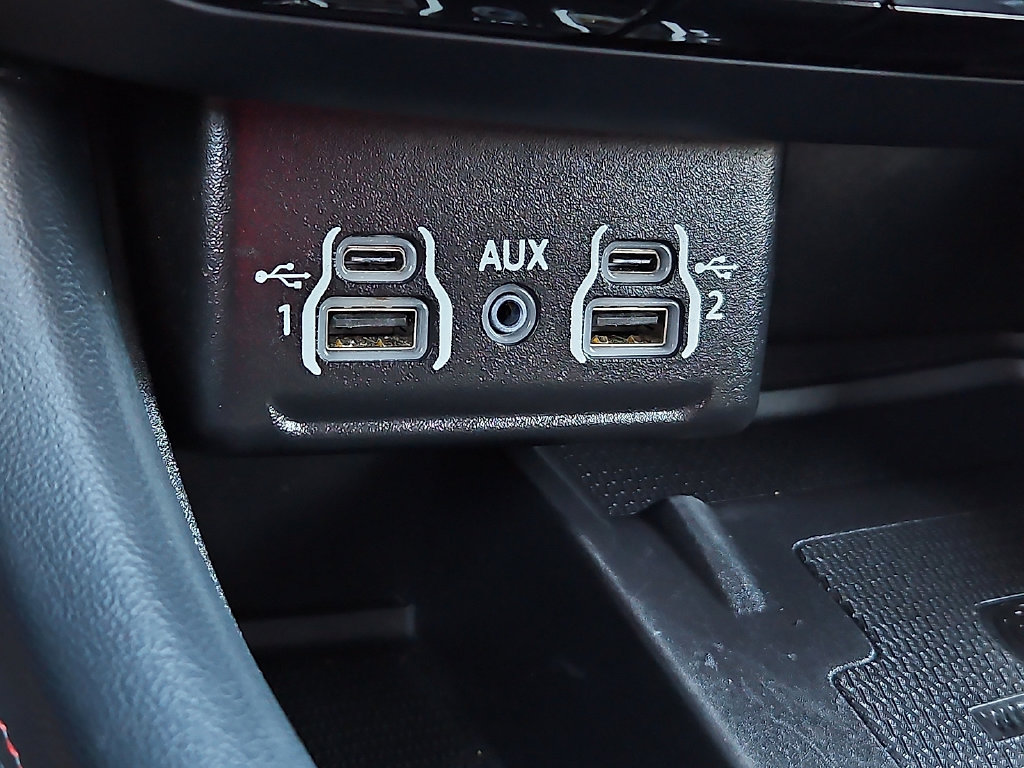 Used 2023 Dodge Durango R/T AWD/4WD image 24