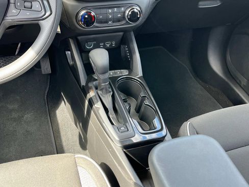 Used 2021 Chevrolet TrailBlazer LS image 15