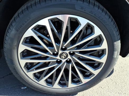 New 2026 Hyundai Palisade Calligraphy FWD image 5