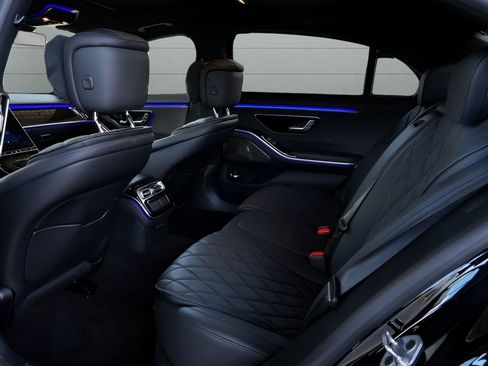Used 2023 Mercedes-Benz S 580 4MATIC Sedan image 50