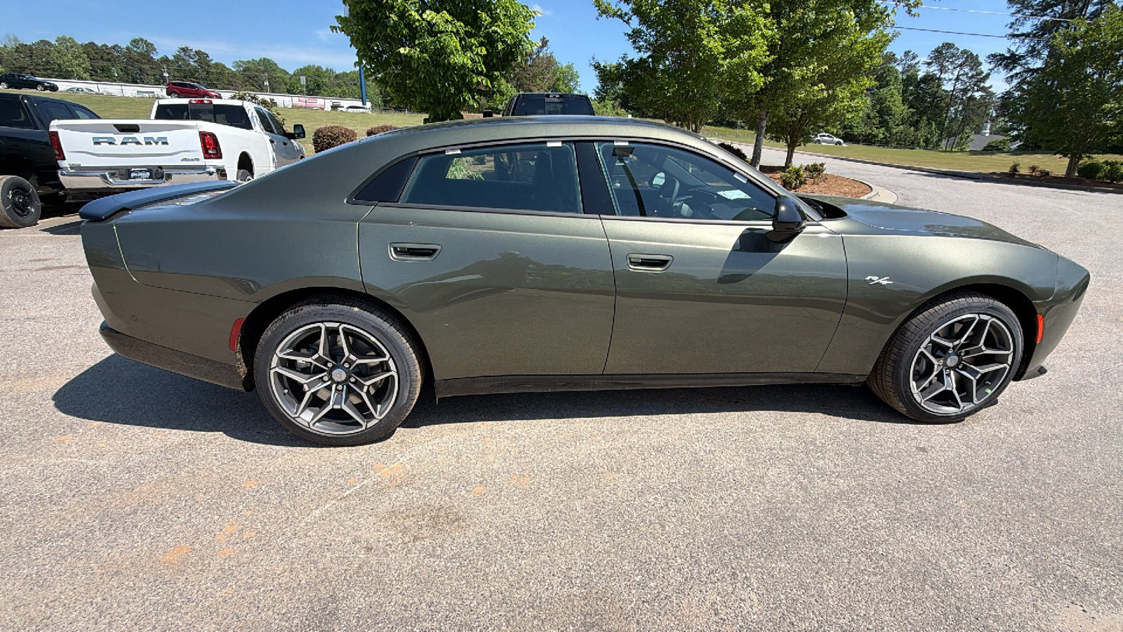 New 2026 Dodge Charger R/T w/ Performance Handling Group AWD/4WD image 7