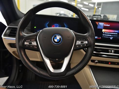 Used 2023 BMW i4 eDrive35 w/ Premium Package image 27
