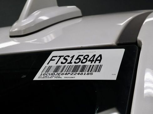 Used 2023 Chevrolet Silverado 1500 High Country w/ High Country Premium Package AWD/4WD image 33