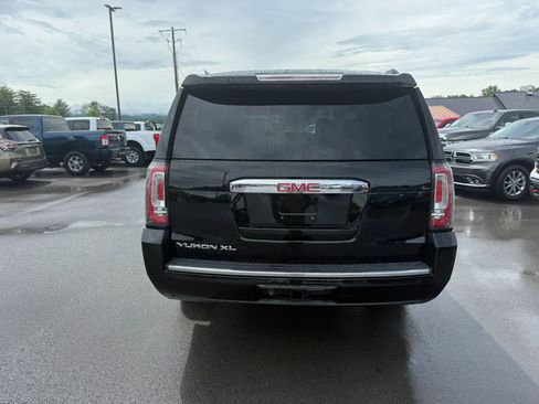 Used 2015 GMC Yukon XL Denali w/ Touring Package RWD image 5