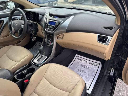 Used 2013 Hyundai Elantra GLS w/ Preferred Pkg FWD image 20