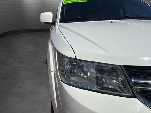 Used 2014 Dodge Journey SXT AWD/4WD image 32