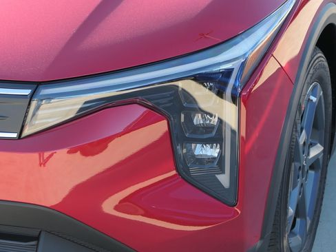 New 2025 Kia K4 LXS image 6