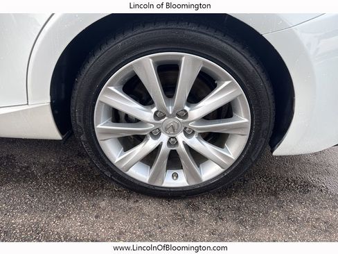 Used 2016 Lexus IS 300 AWD image 12