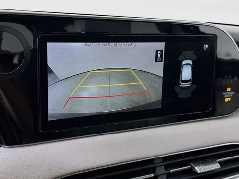 Used 2021 Hyundai Palisade SEL w/ Premium Package FWD image 14