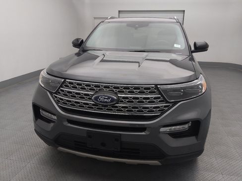 Used 2023 Ford Explorer Limited w/ Equipment Group 301A RWD image 15