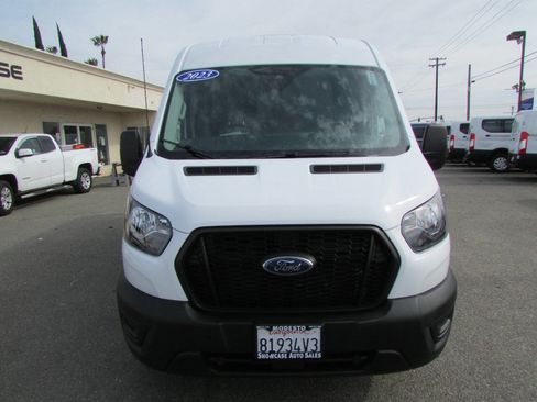 Used 2023 Ford Transit 250 Medium Roof image 3