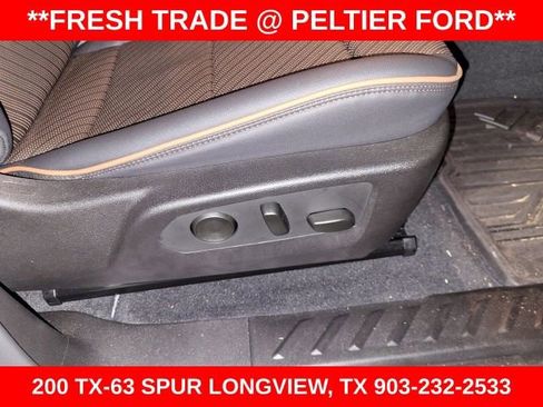 Used 2026 GMC Canyon AT4 w/ AT4 Premium Package image 28