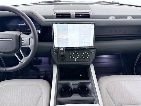 New 2026 Land Rover Defender 110 X-Dynamic SE AWD/4WD image 14