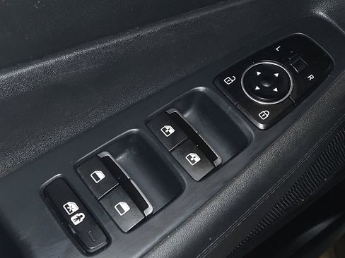 Used 2023 Hyundai Santa Fe SEL image 27