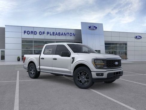New 2026 Ford F150 STX w/ Equipment Group 200A RWD image 7