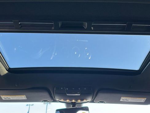 Used 2021 Mercedes-Benz C 300 Sedan image 16