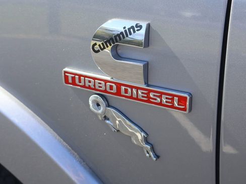 Used 2022 RAM 2500 Limited image 9