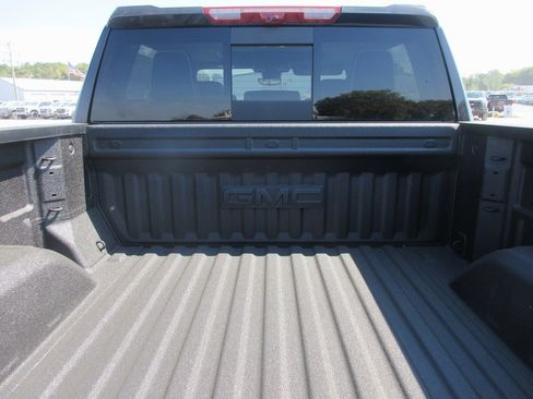 New 2026 GMC Sierra 1500 AT4X image 7