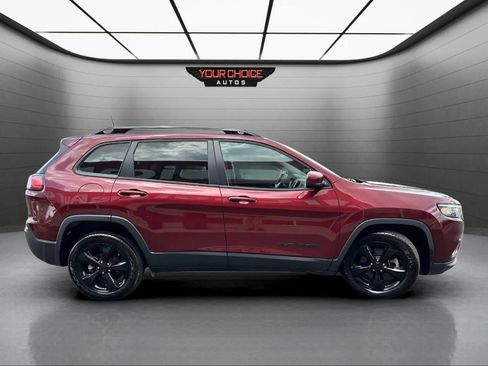 Used 2021 Jeep Cherokee Latitude Plus FWD image 23