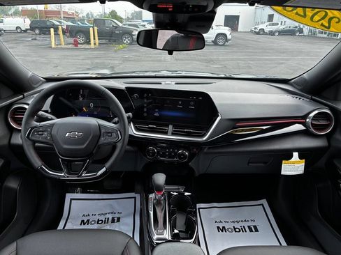 New 2026 Chevrolet Trax RS w/ Driver Confidence Package FWD image 25