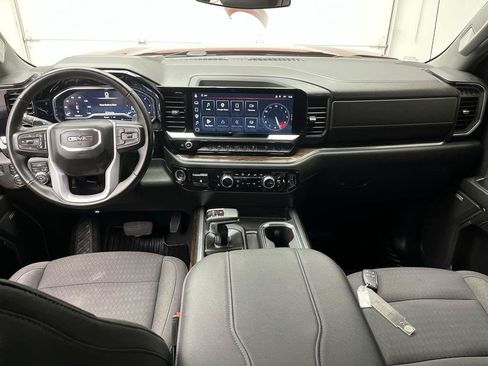 Certified 2023 GMC Sierra 1500 Elevation w/ Preferred Package AWD/4WD image 18