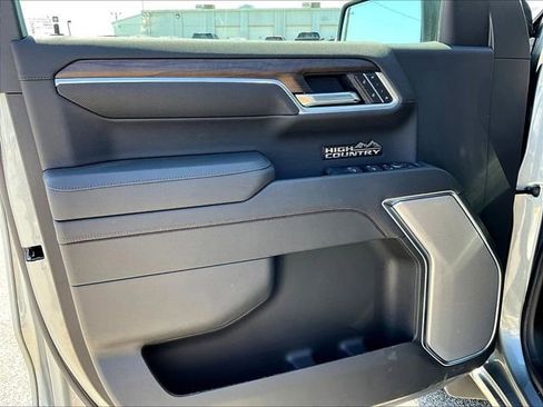 New 2026 Chevrolet Silverado 1500 High Country AWD/4WD image 24